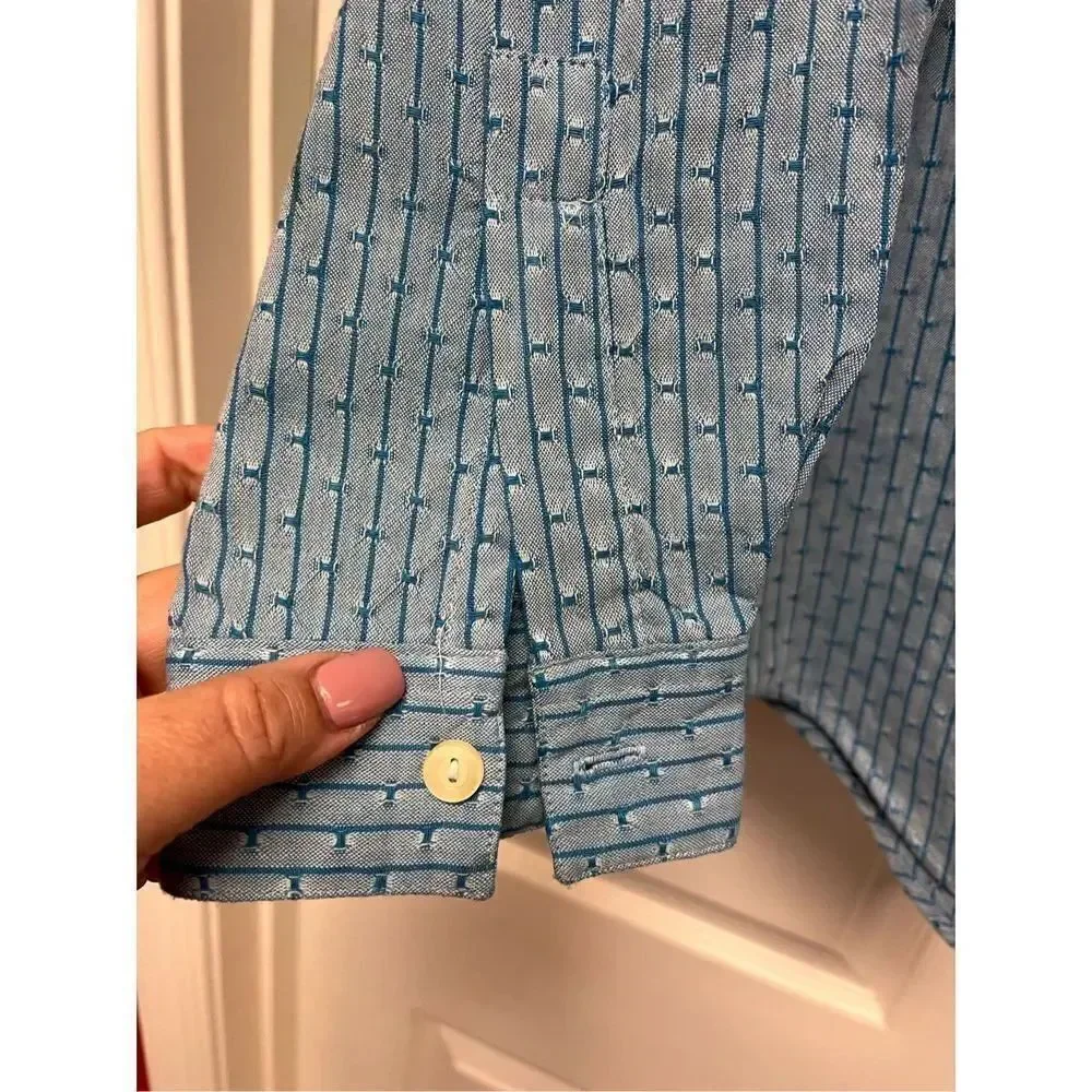 Levi’s Silver Label Blue Textured Button Down Shirt sz L